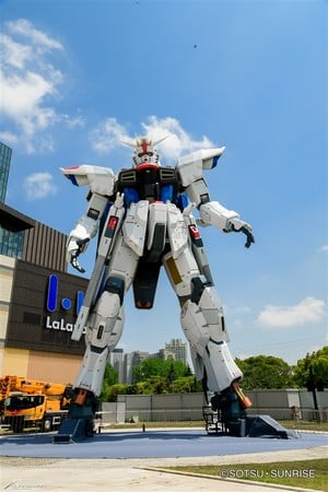 Gundam SEED Director Makes Anime Video for Life-Size Freedom Gundam Statue